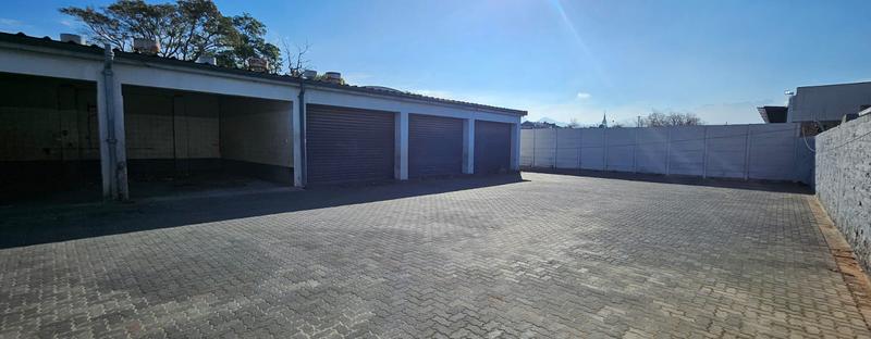 To Let Commercial Property for Rent in Worcester Western Cape